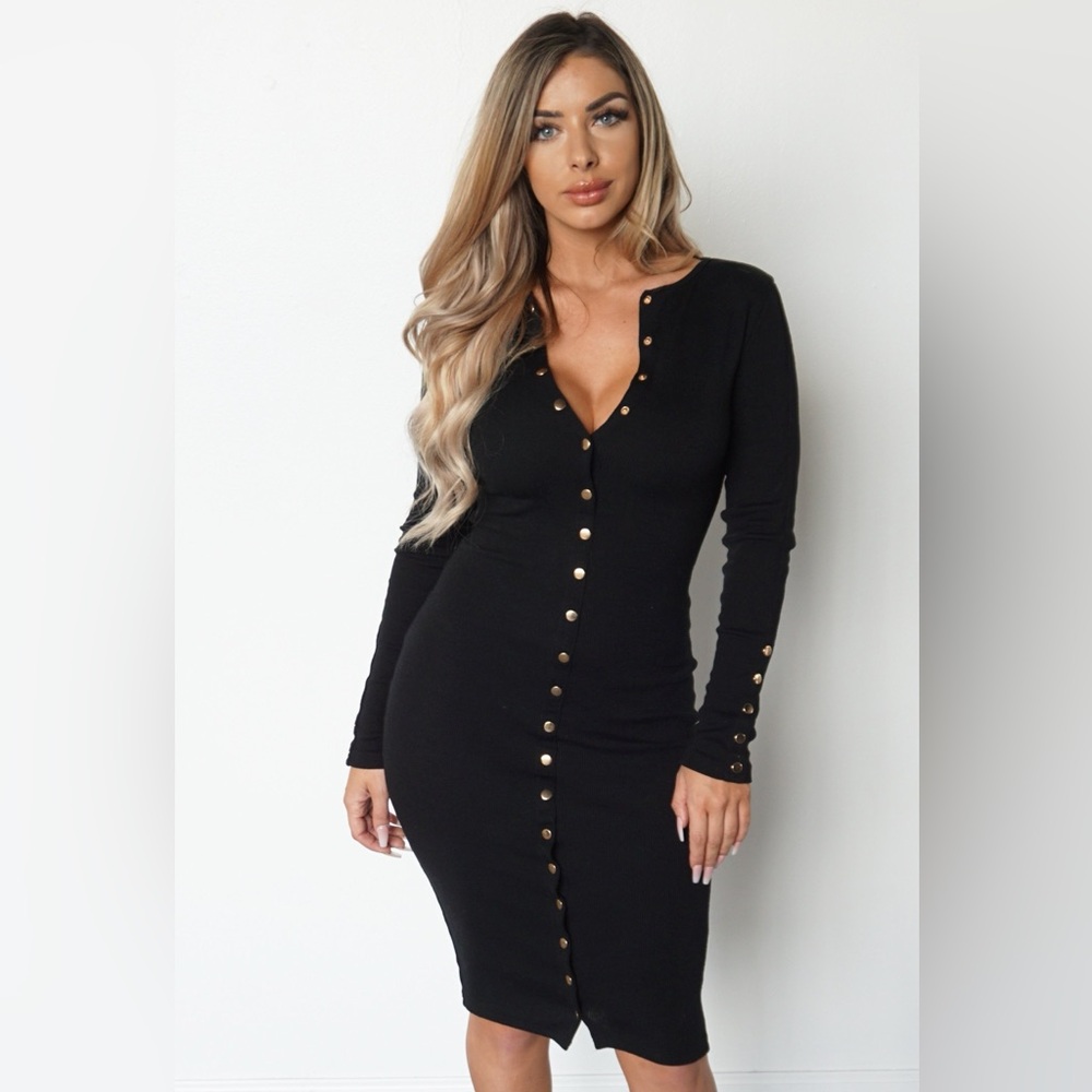 NEW Black Midi Dress🔥